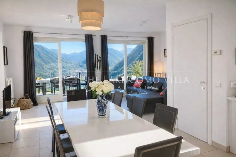 Villa in Argegno