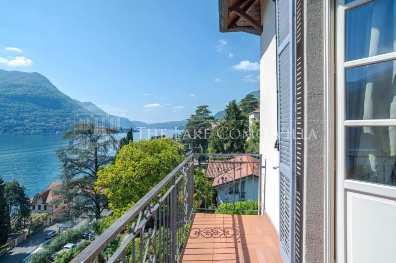 Villa en Carate Urio