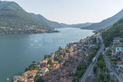 Villa en Carate Urio