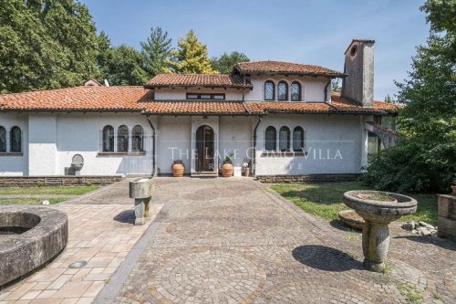 Villa in Cadorago