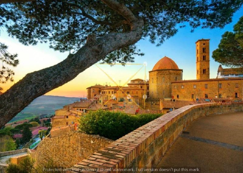 Hus i Volterra