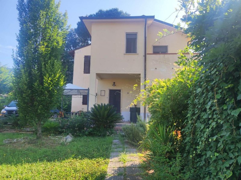 Appartement à Massarosa