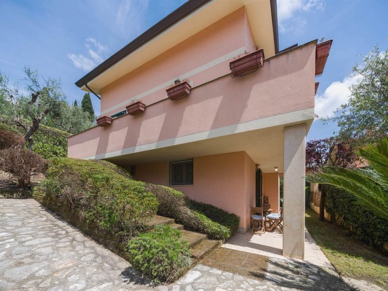 Villa in Massarosa