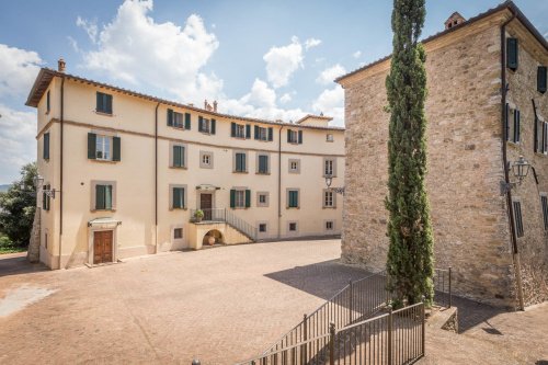 Self-contained apartment in Corciano