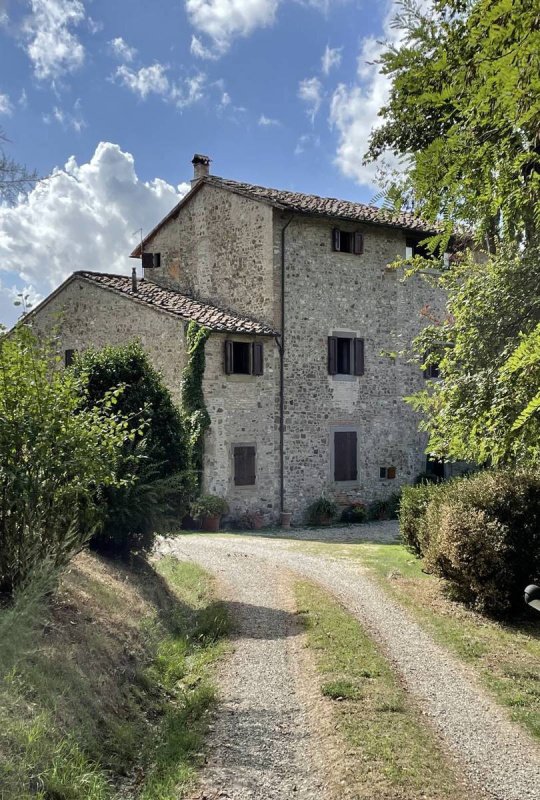 Отдельно стоящий дом в Барберино-ди-Муджелло