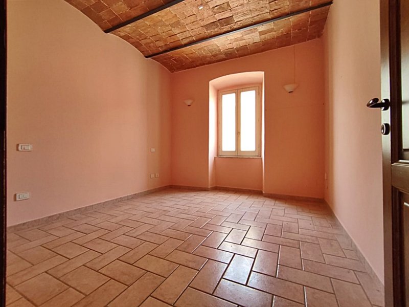 维斯卡尔多堡公寓