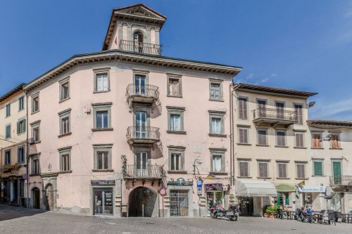Edificio en Castelnuovo di Garfagnana
