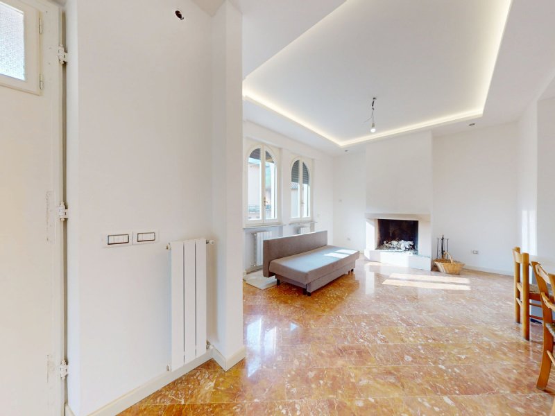 Villa in Borgo a Mozzano