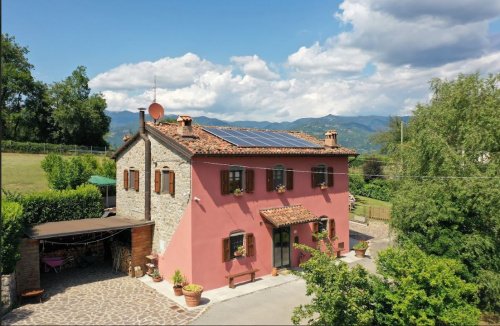 Moradia em Castelnuovo di Garfagnana