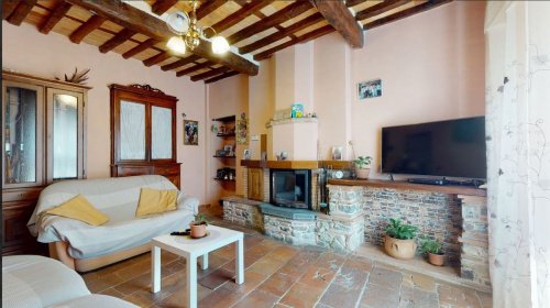 Casa semi indipendente a Coreglia Antelminelli