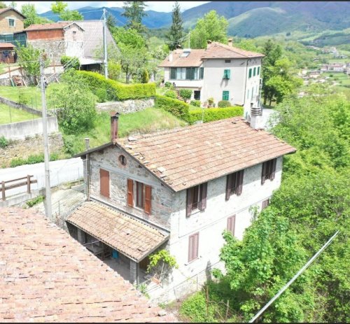 Maison individuelle à Piazza al Serchio