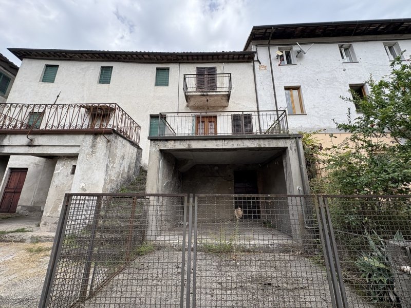 Casa geminada em Barga