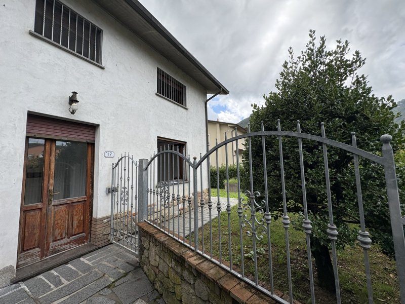 Casa geminada em Barga