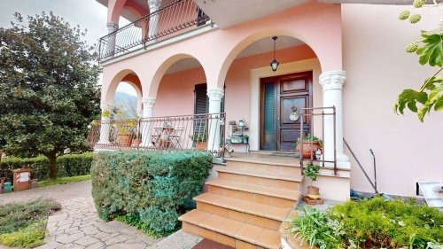 Semi-detached house in Bagni di Lucca