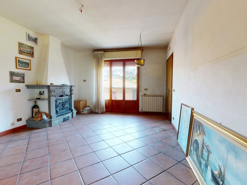 3 Bedrooms Apartment for sale in Coreglia Antelminelli [796240] | Gate-away®