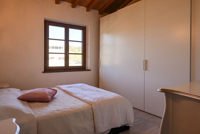 加尔法尼亚纳新堡联排别墅