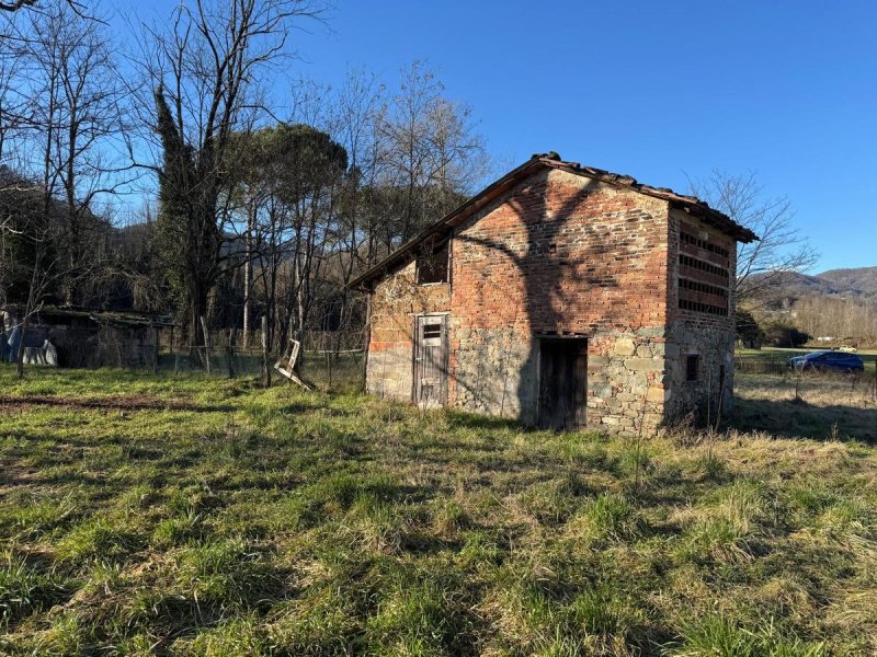 Casolare a Gallicano