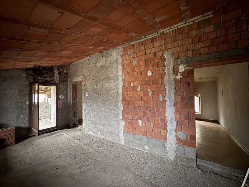 Half-vrijstaande woning in Borgo a Mozzano