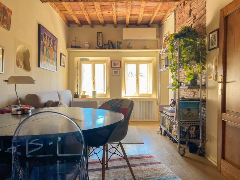 Apartamento em Lucca