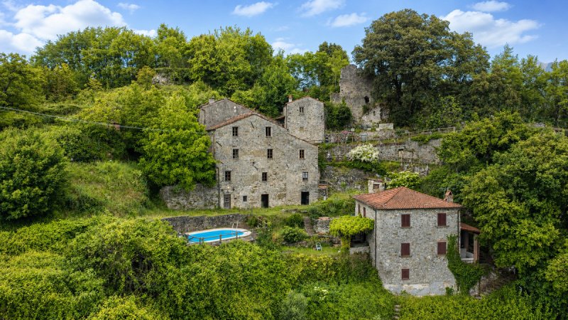 Palácio em Bagni di Lucca
