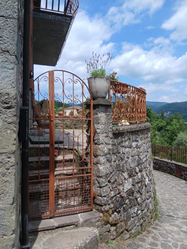 Maison individuelle à Piazza al Serchio