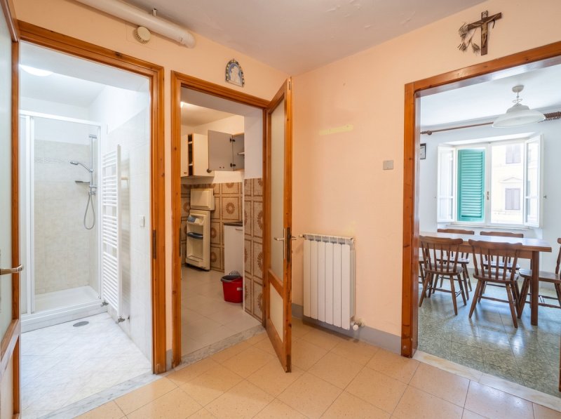 Casa semi indipendente a Coreglia Antelminelli