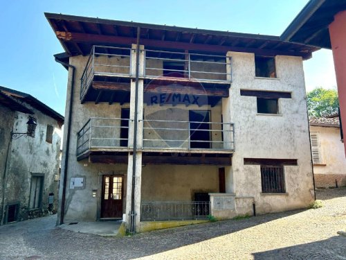 Casa independiente en Endine Gaiano