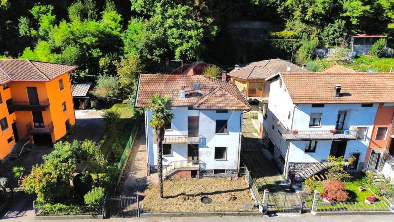 Особняк в Дарфо-Боарио-Терме