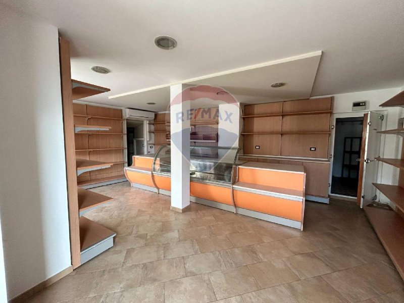 Inmueble comercial en Sovere