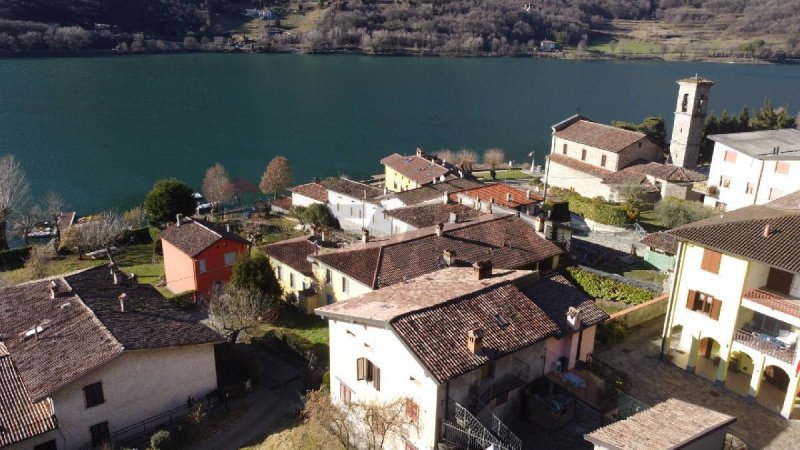 Einfamilienhaus in Endine Gaiano