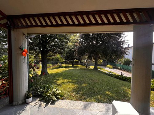 Villa à Cologno al Serio