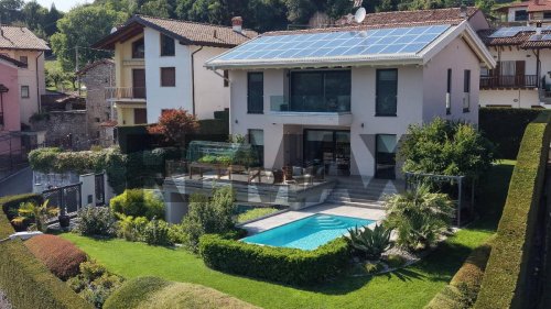 Villa à Solto Collina