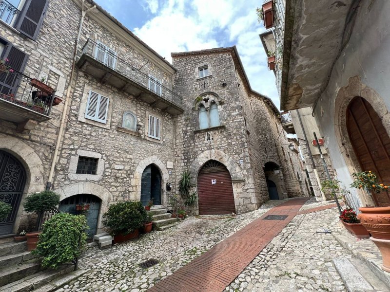 Palazzo a Veroli