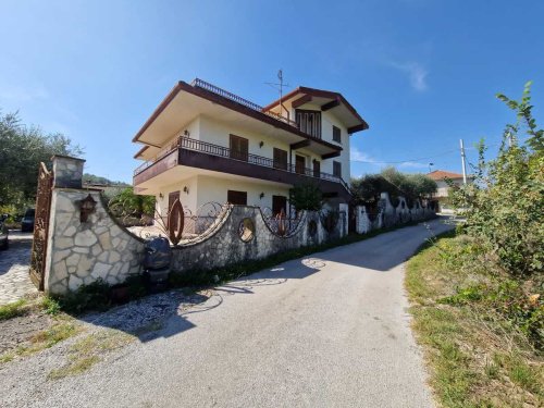 Detached house in Isola del Liri