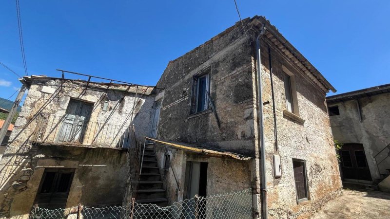 Farmhouse in Isola del Liri