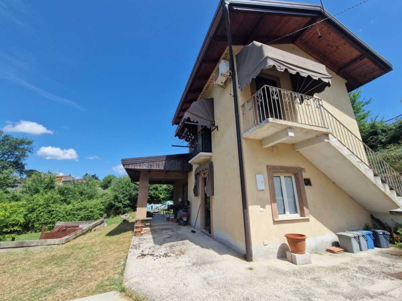 Maison individuelle à Isola del Liri