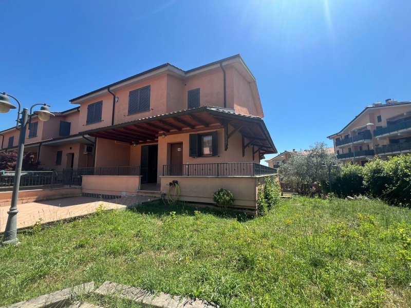 Terraced house in Veroli