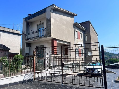 Einfamilienhaus in Frosinone