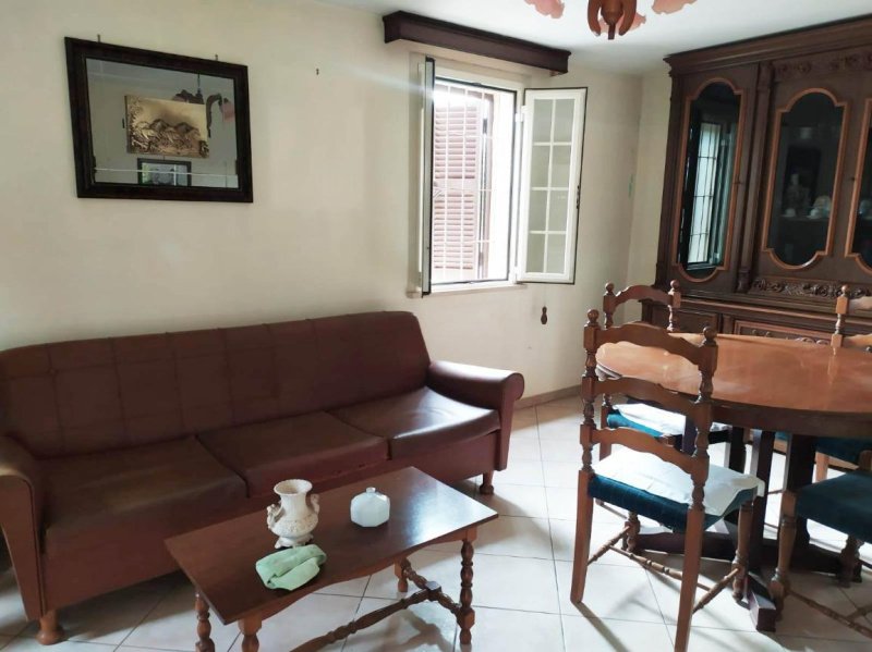 Casa geminada em Veroli