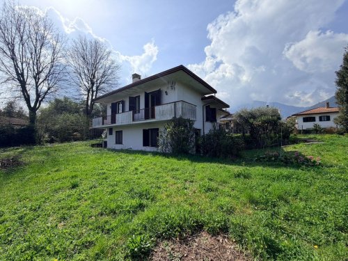 Casa independente em Supino