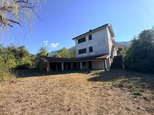 Detached house in Sgurgola