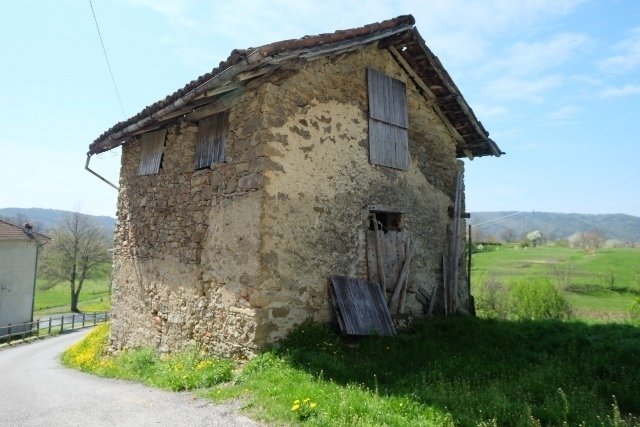 Haus in Mioglia