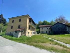 Farmhouse in Giusvalla