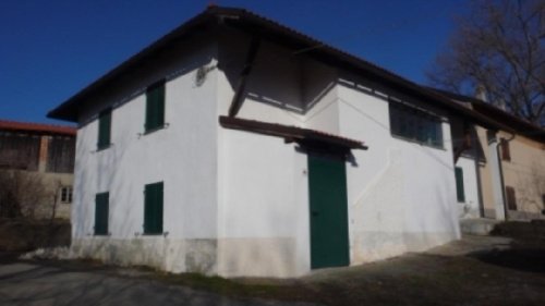 Casa semi indipendente a Giusvalla
