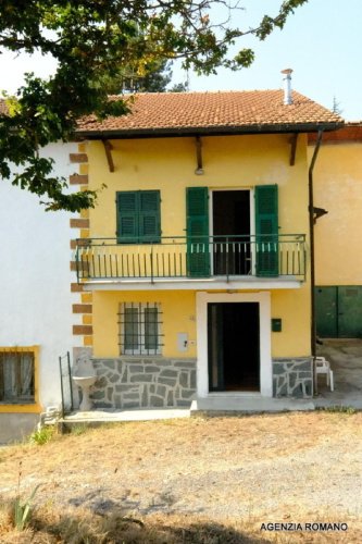 Top-to-bottom house in Mioglia