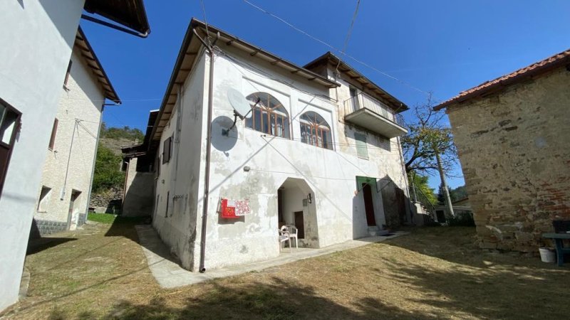 Semi-detached house in Pareto