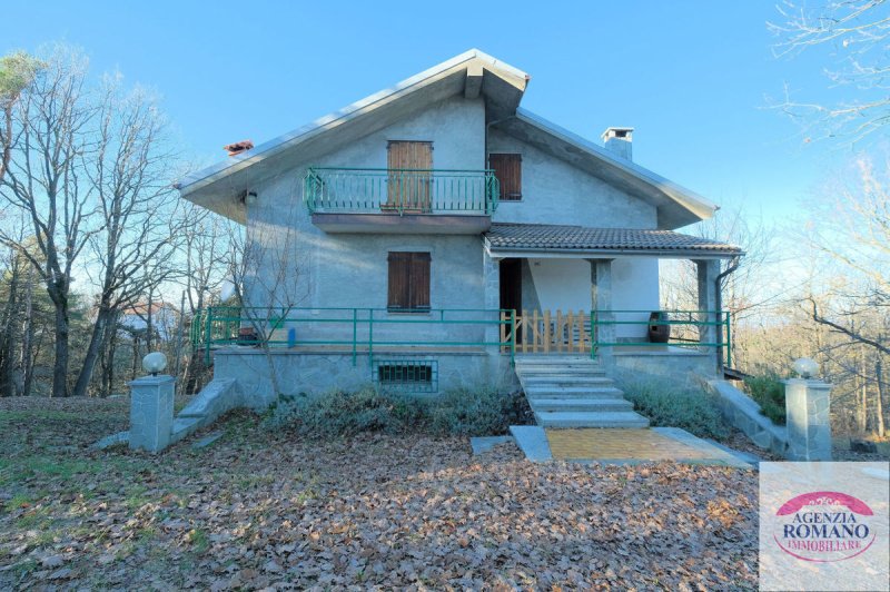 Villa in Ponzone