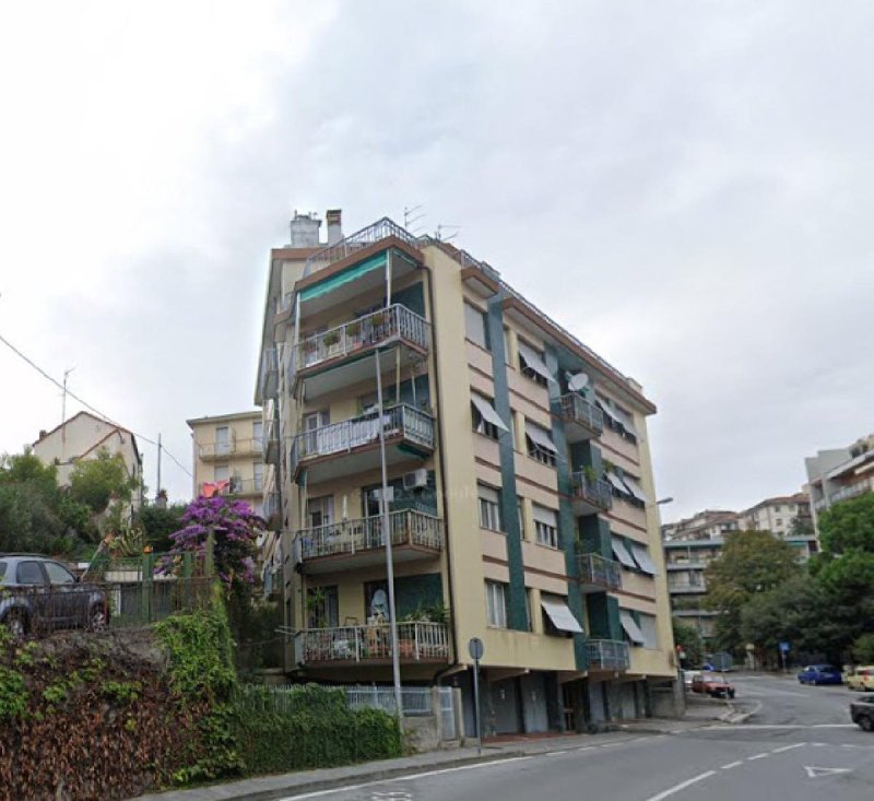 Apartamento en Savona