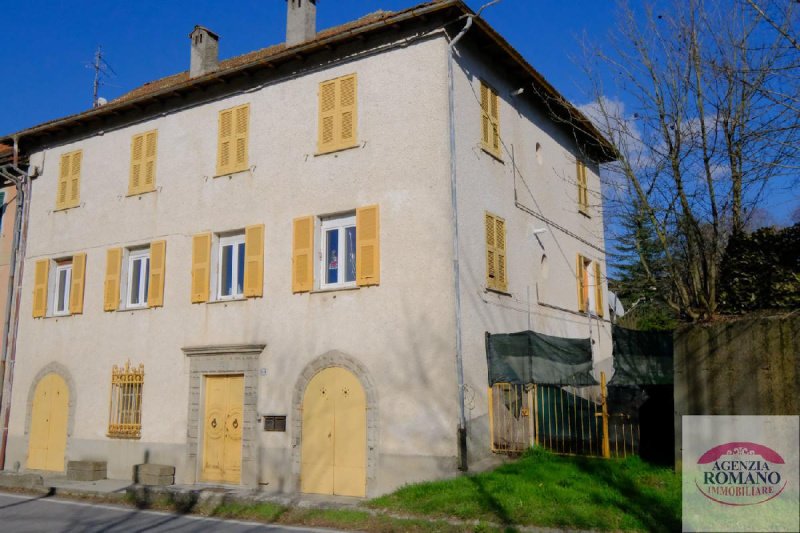 Top-to-bottom house in Sassello