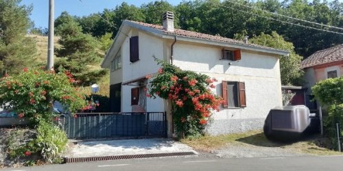 Villa in Ponzone